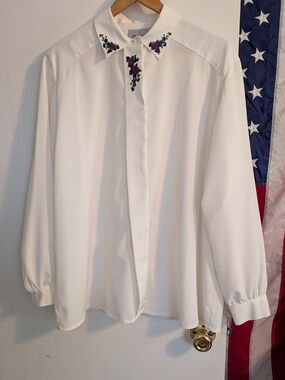 Embroidered Collar White Button-Down Blouse